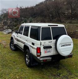 تويوتا لاند كروزر 70